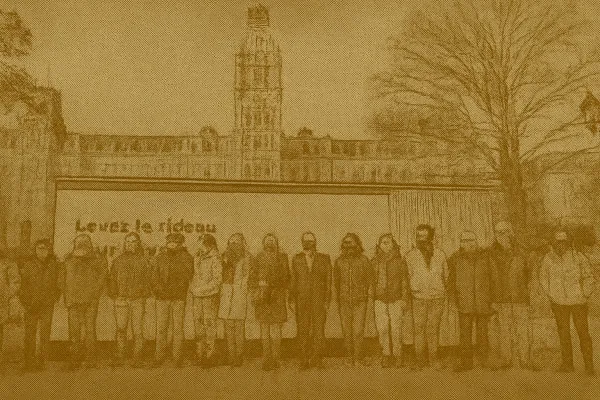 Doctors Protest Bill 2 at Quebec City Assembly, Oppose New Remuneration Rules