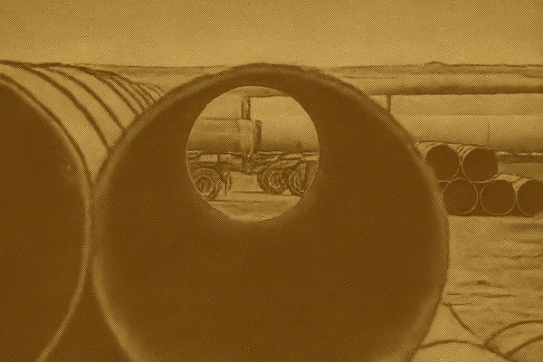 Alberta Government Steps In to Fund New Oil Export Pipeline Amid Industry Debate